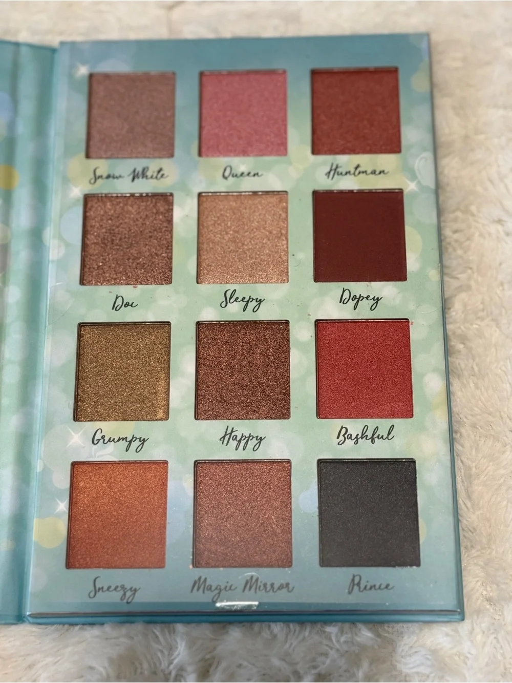Disney Snow White Eyeshadow Palette